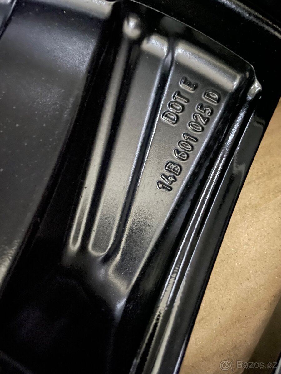 Original zimní alu vw ID7 Hudson r19 Continental 98% - 14