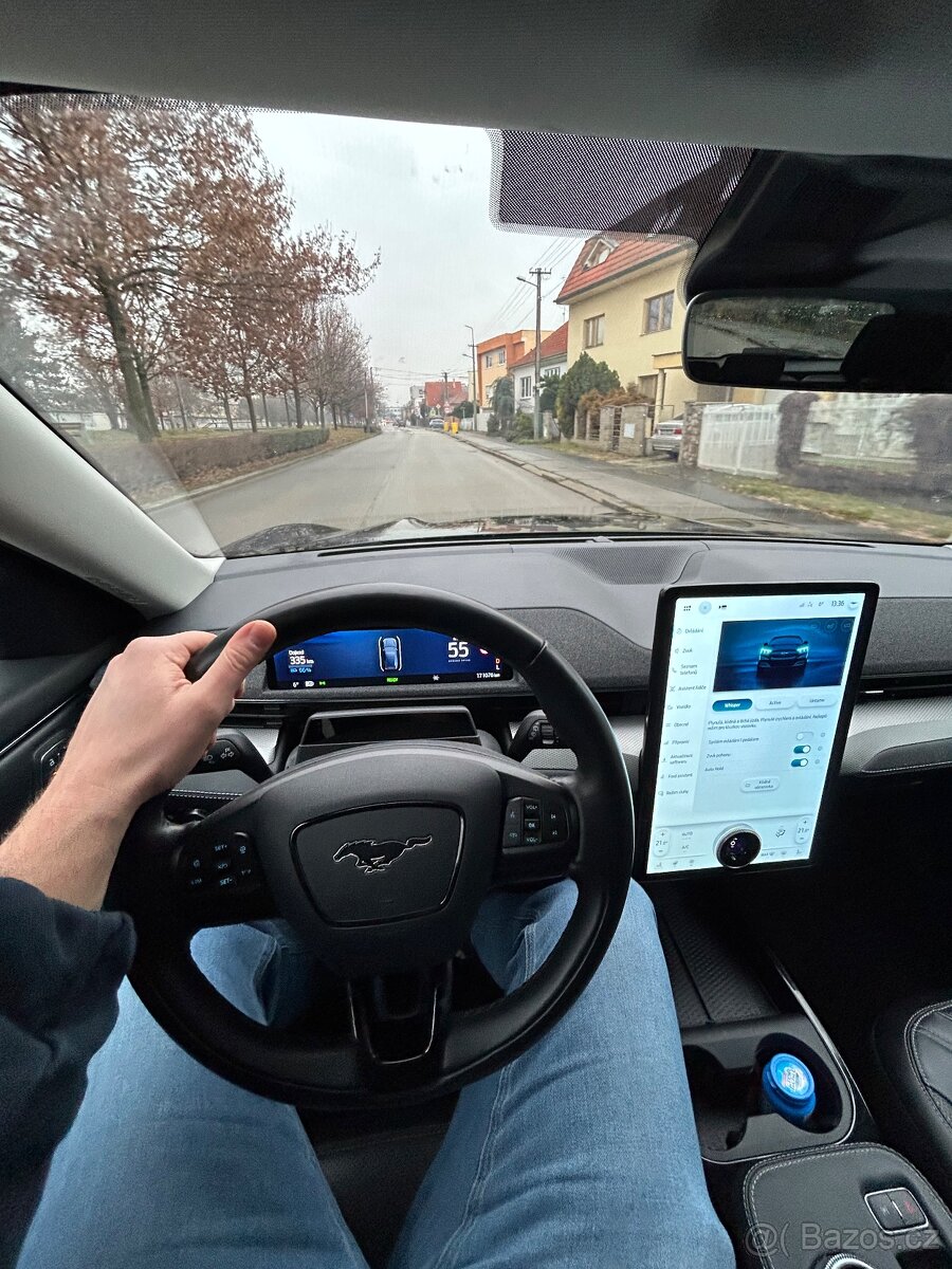 Mustang Mach e 2021 171000km - 14