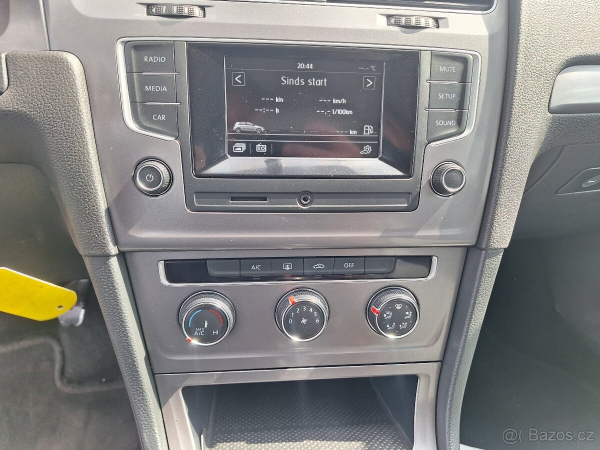 VW Golf 1.2Tsi rv.2016 5dveři - 14