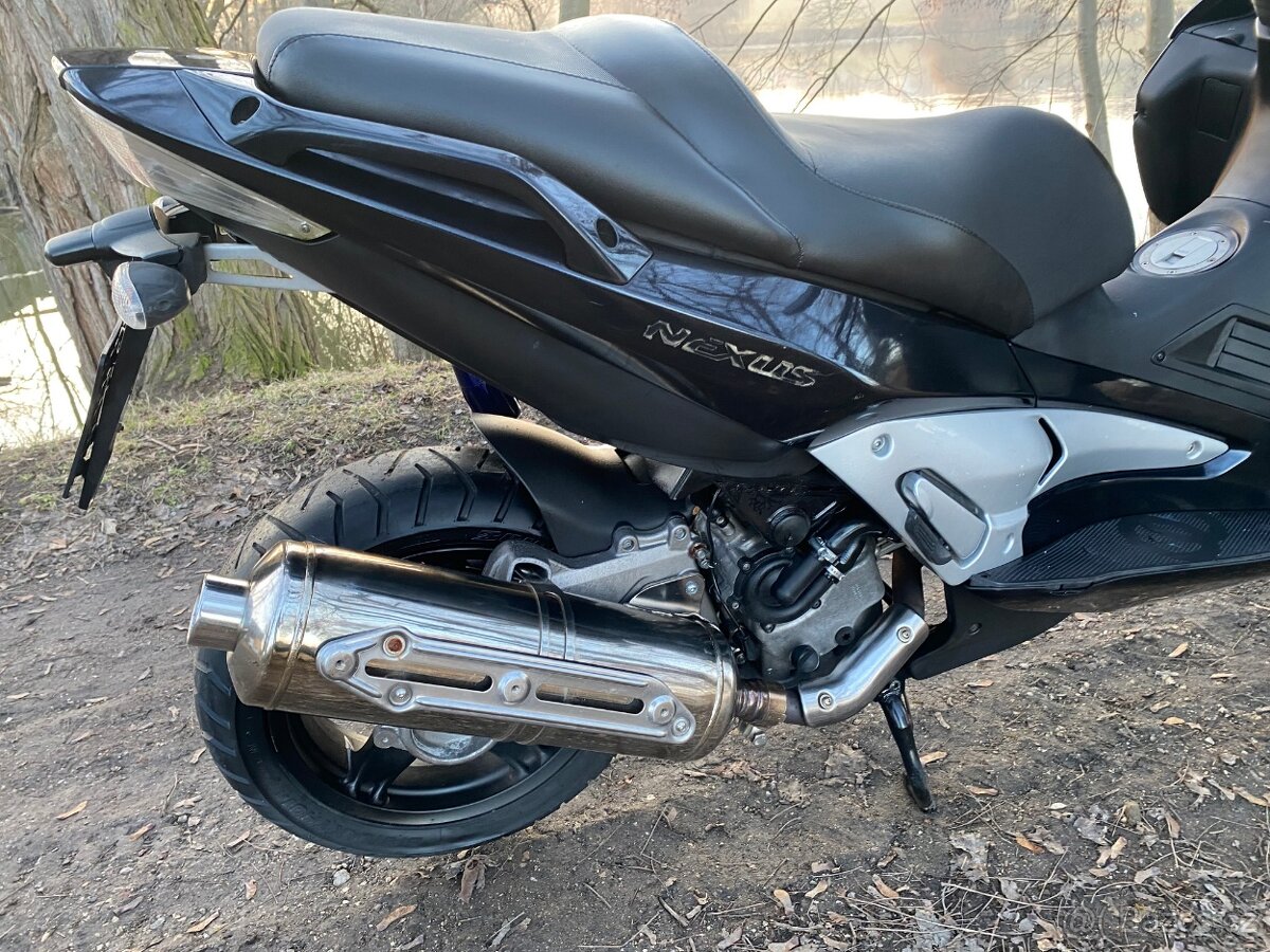 Gilera Nexus 500ie - 14