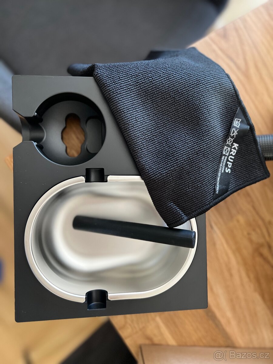 Spickovy pakovy kavovar s mlynkem Krups Precision+ XP804T10 - 14