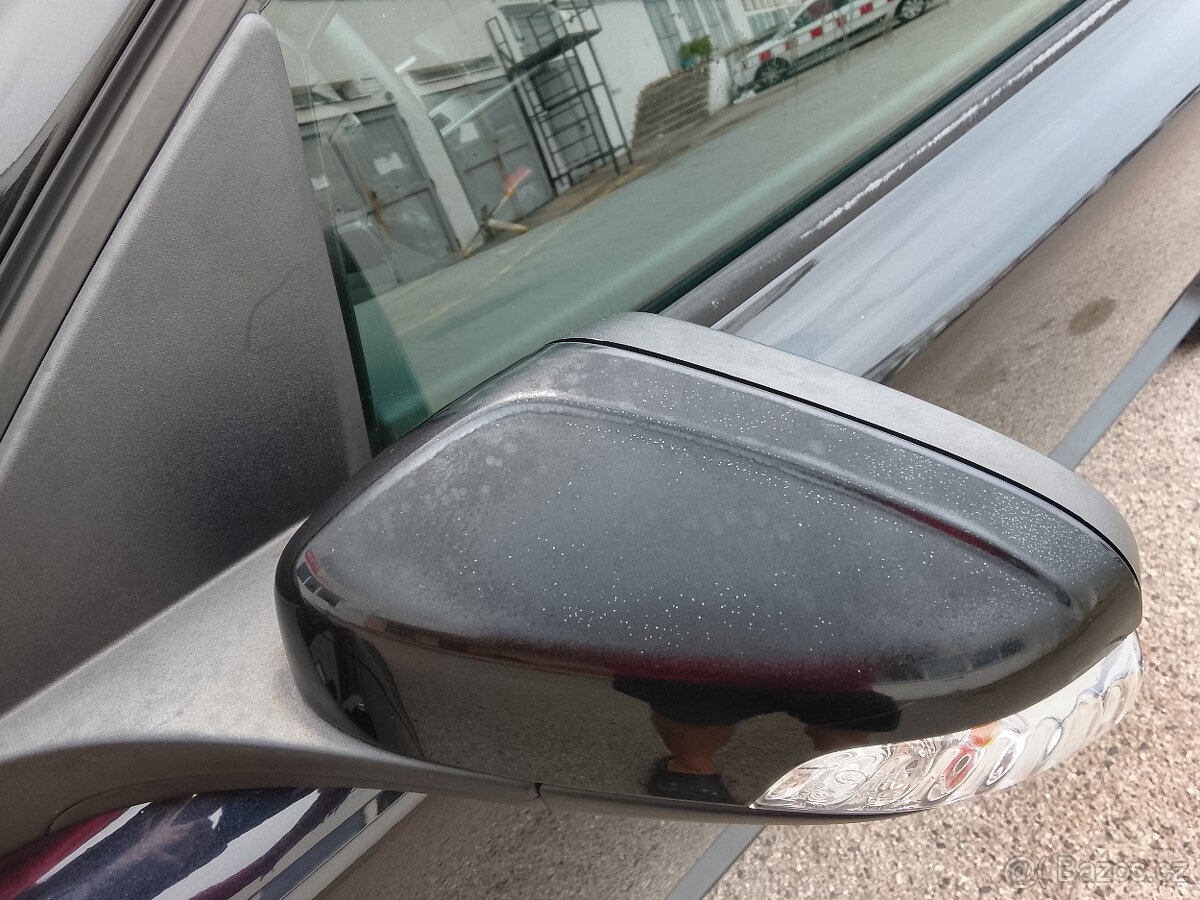 Volvo C30 1,6 Momentum - 14