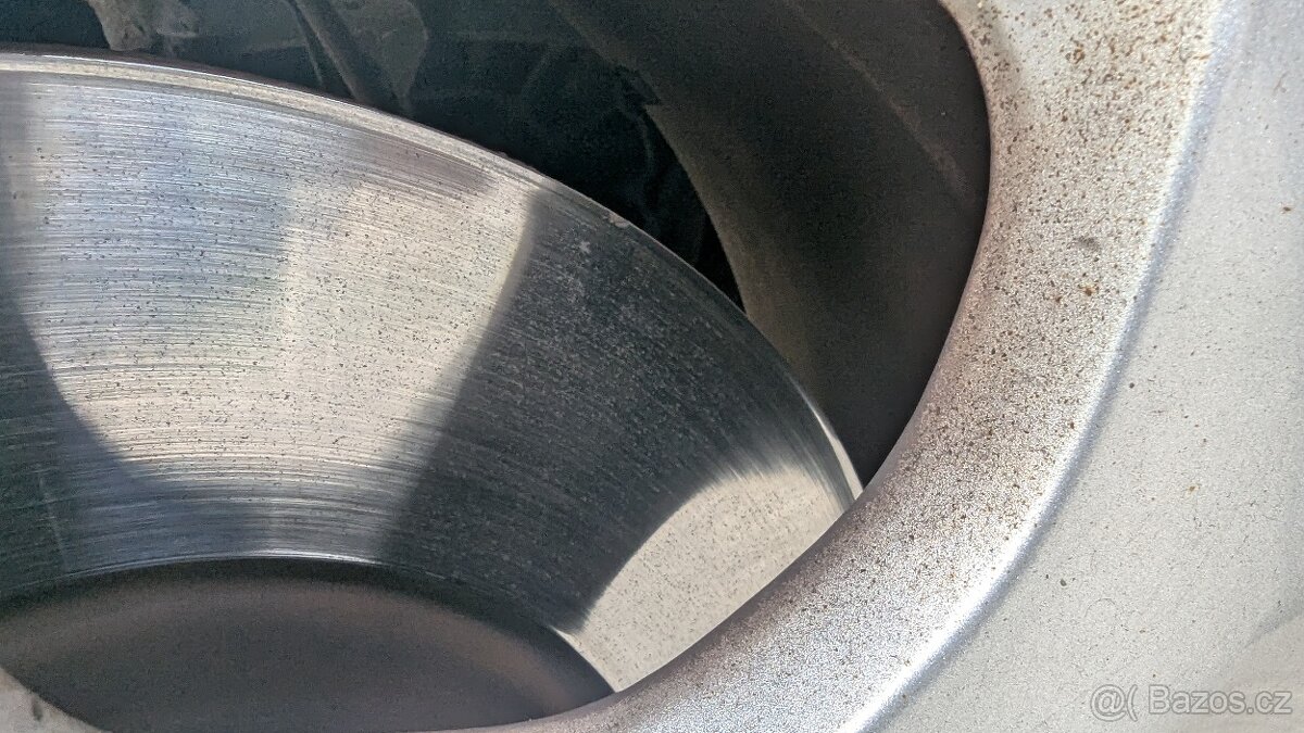 Ford Galaxy 2.0TDCi MANUÁL 2008 - 14