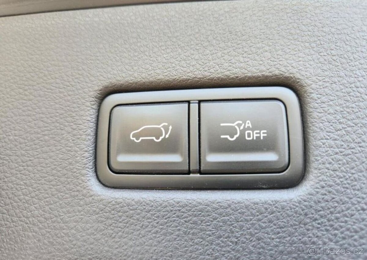 Kia Carnival 2.2-9míst-REZERVACE - 14