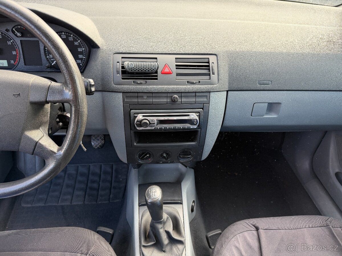 Škoda Fabia 1.4I 16v - 14