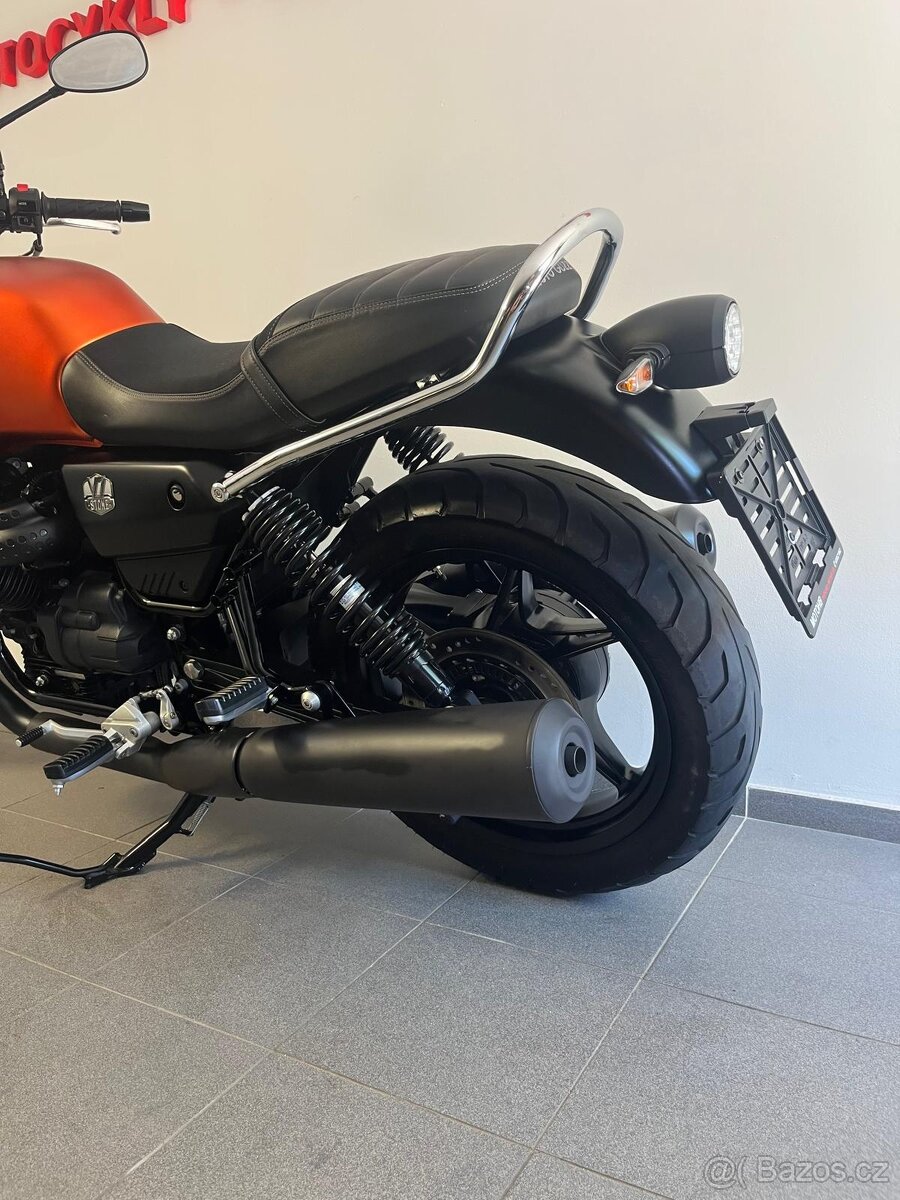 Moto Guzzi V7 III Stona, r.v. 2022, 48KW - 14