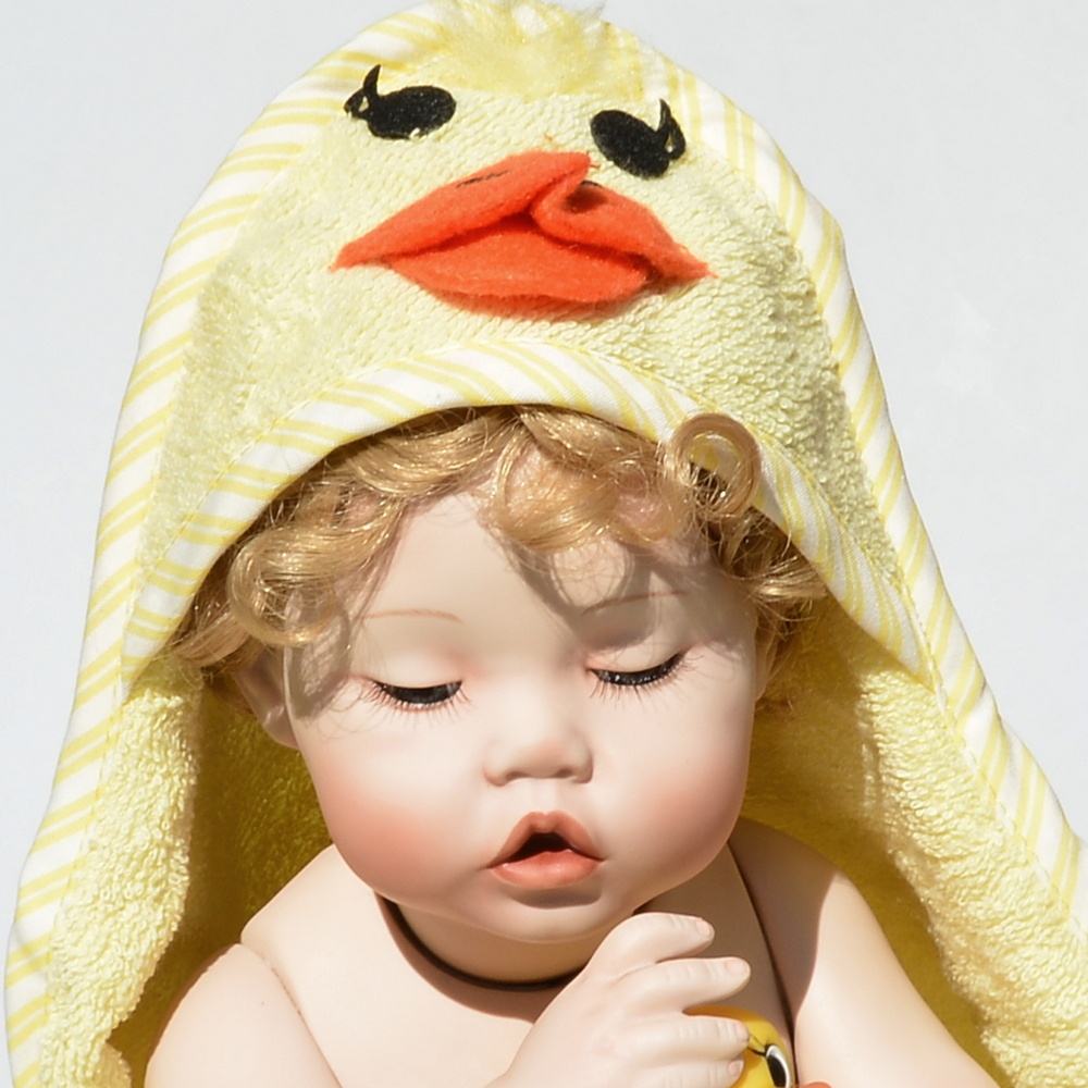 Porcelánová panenka +vanička +kachna +bublinky +kožíšek - 14