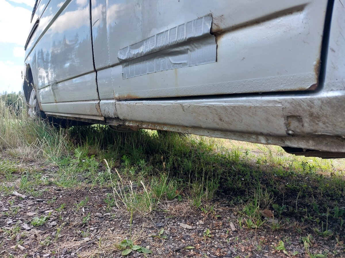 Volkswagen multivan t4 2.5 tdi (75 kw) - 14