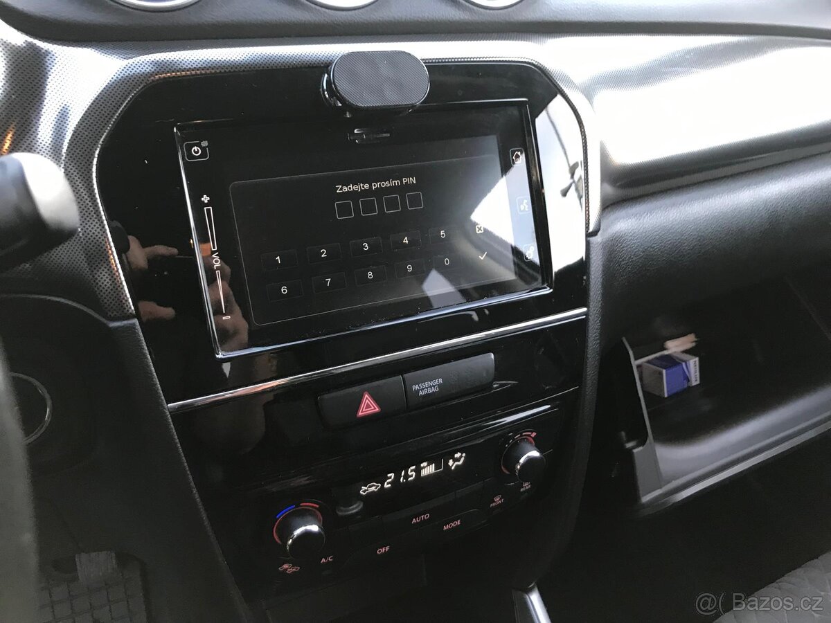 Suzuki Vitara 1.4i 95kw Hybrid LPG 2020 101tkm - 14