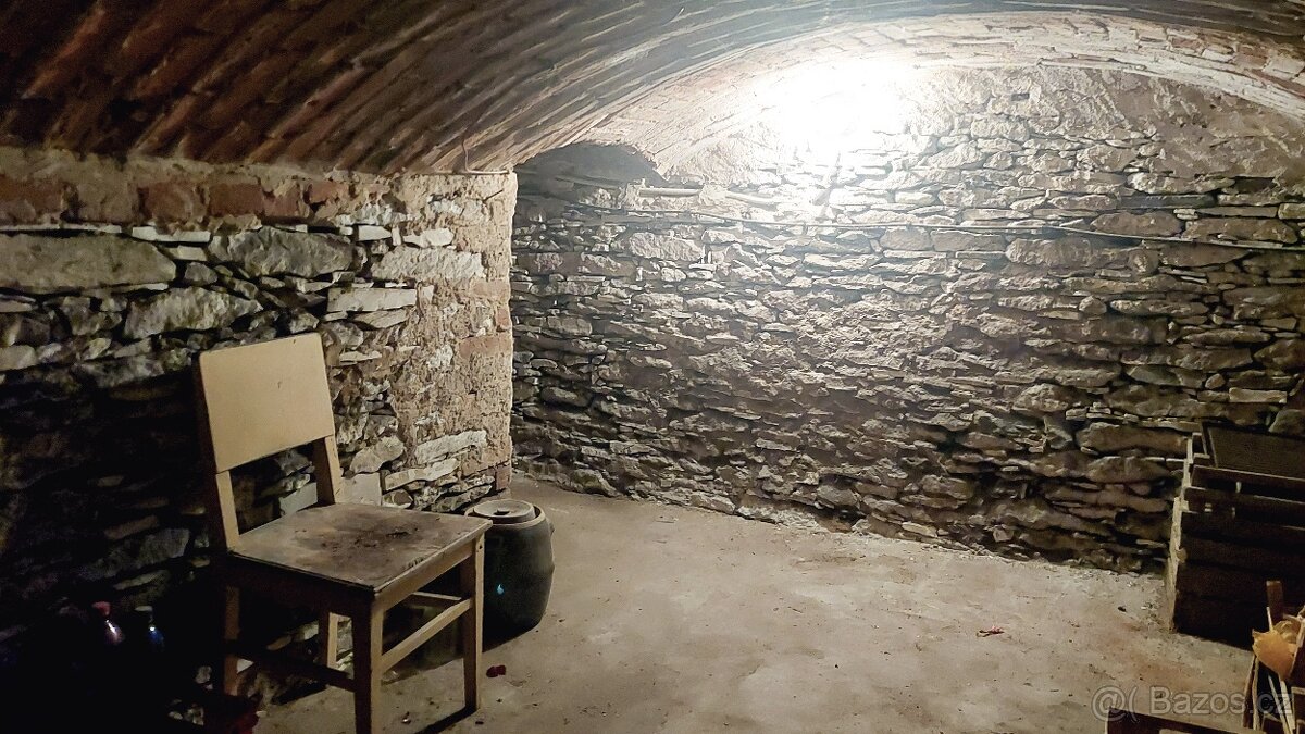 Prodej rodinný dům Libice nad Cidlinou - 14
