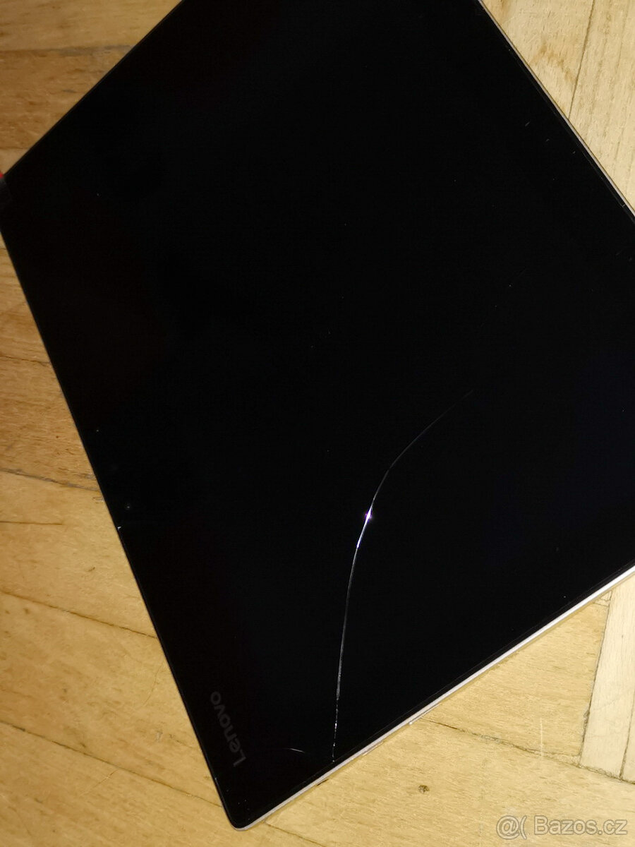 Lenovo MIIX 720-12IKB 2v1 i7/1TB SSD - na opravu/na díly - 14