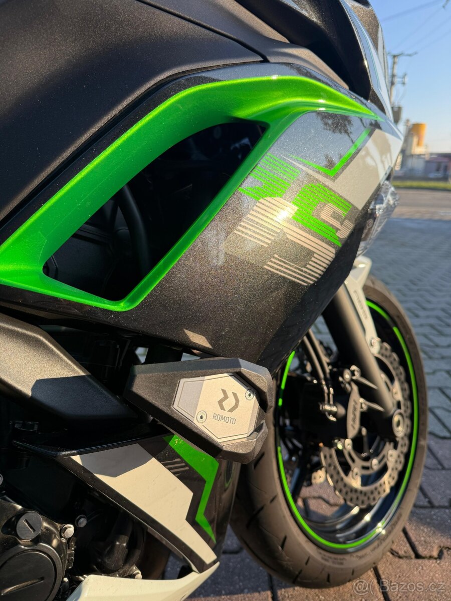 Kawasaki Ninja 650 r.v 2022, naj jen 3236 km Jak nová - 14