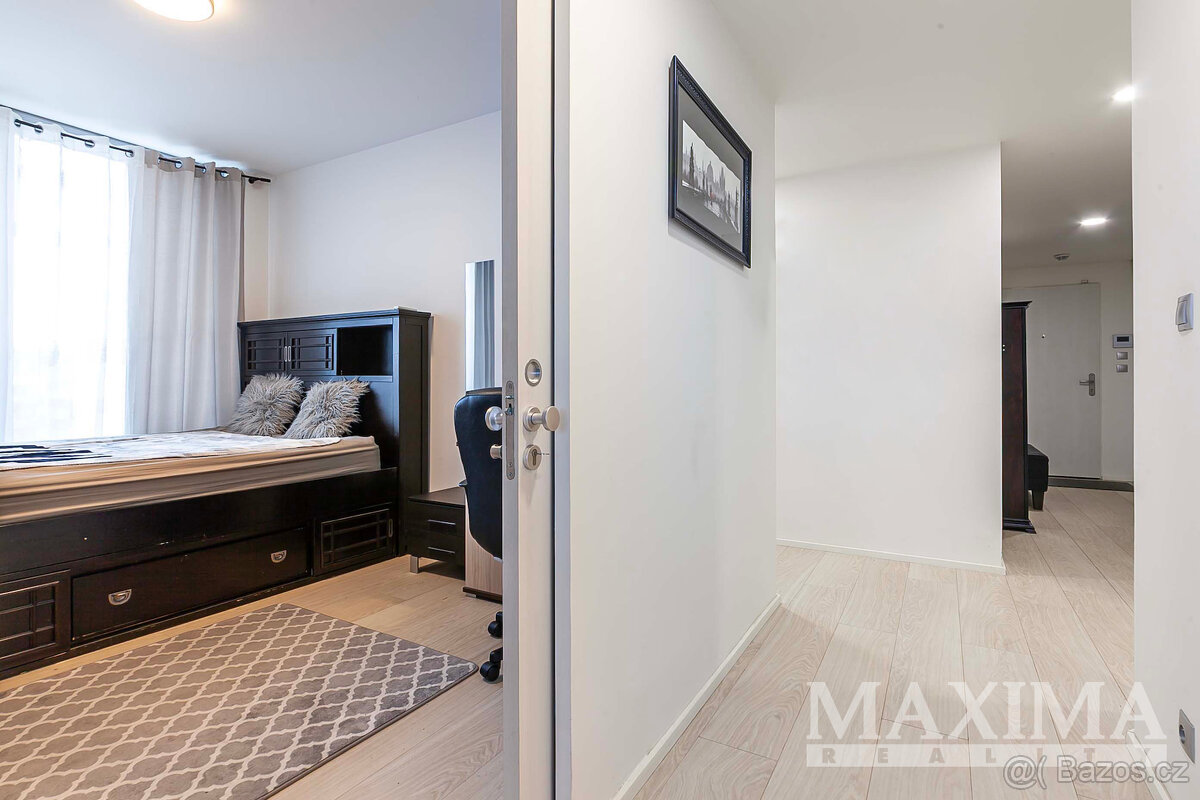 Byt 3+kk o ploše 112 m2 - Praha, Libeň - 14