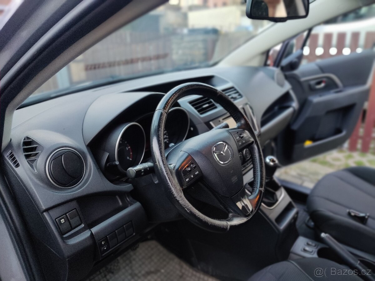 Mazda 5, 7 míst, vyhřívané sedačky - 14