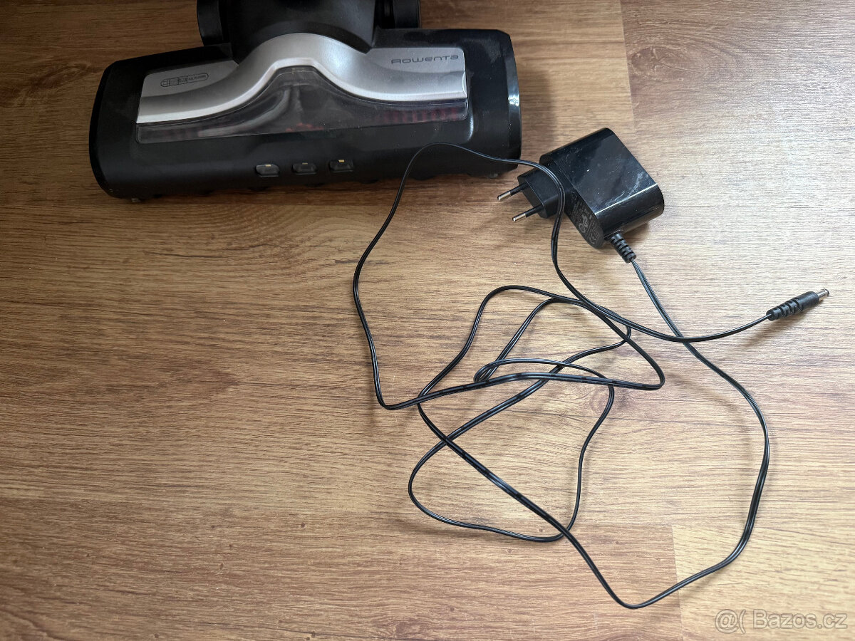 Tyčový vysavač Rowenta Dual Force RH6737WH - NOVÝ - 14