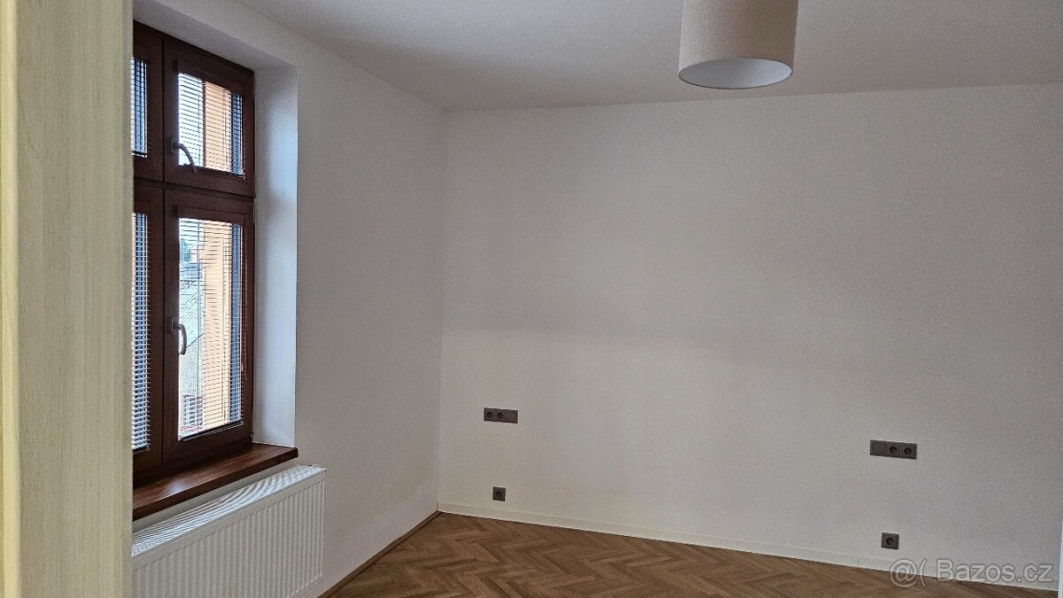 Pronájem bytu 3+KK 83m² - 14