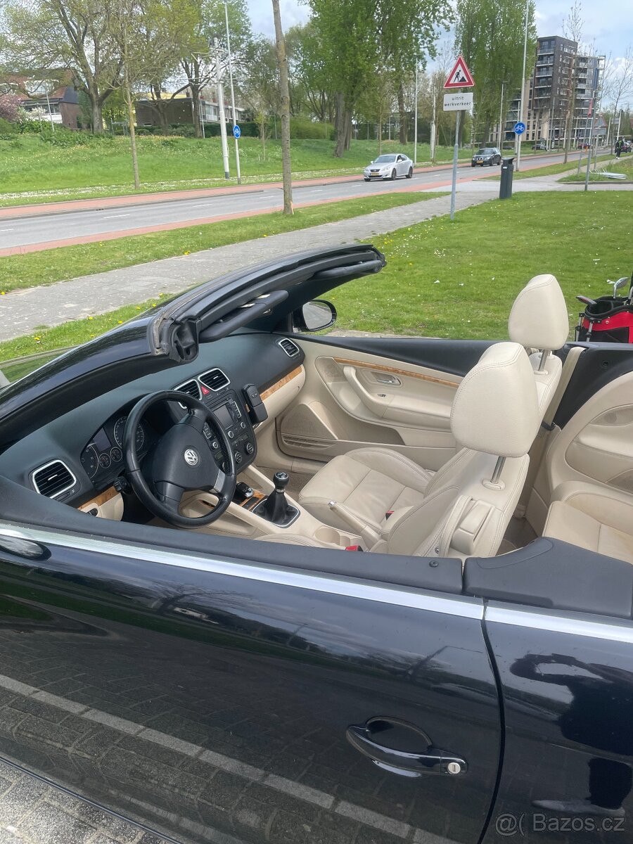 Volkswagen Eos, 2.0 FSI Turbo - Servisováno - 14