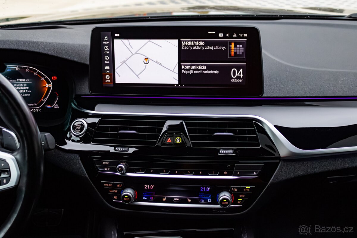 BMW 520d Touring / M Paket / HK Audio / TOP STAV / PANORÁMA - 14