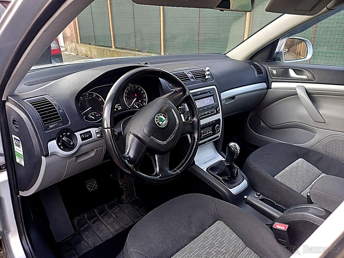 Prodám škoda octavia 2 facelift 1.2tsi 77kw - 14