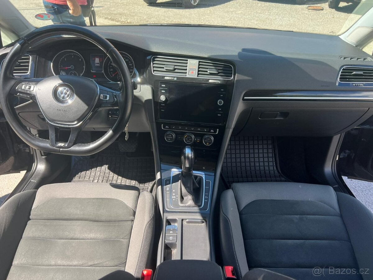 Volkswagen Golf Variant 2.0 TDI R-Line Highline DSG - 14