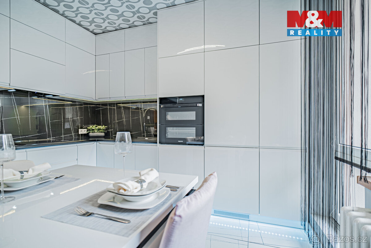 Prodej bytu 2+1, 64 m², Český Těšín, ul. Ostravská - 14