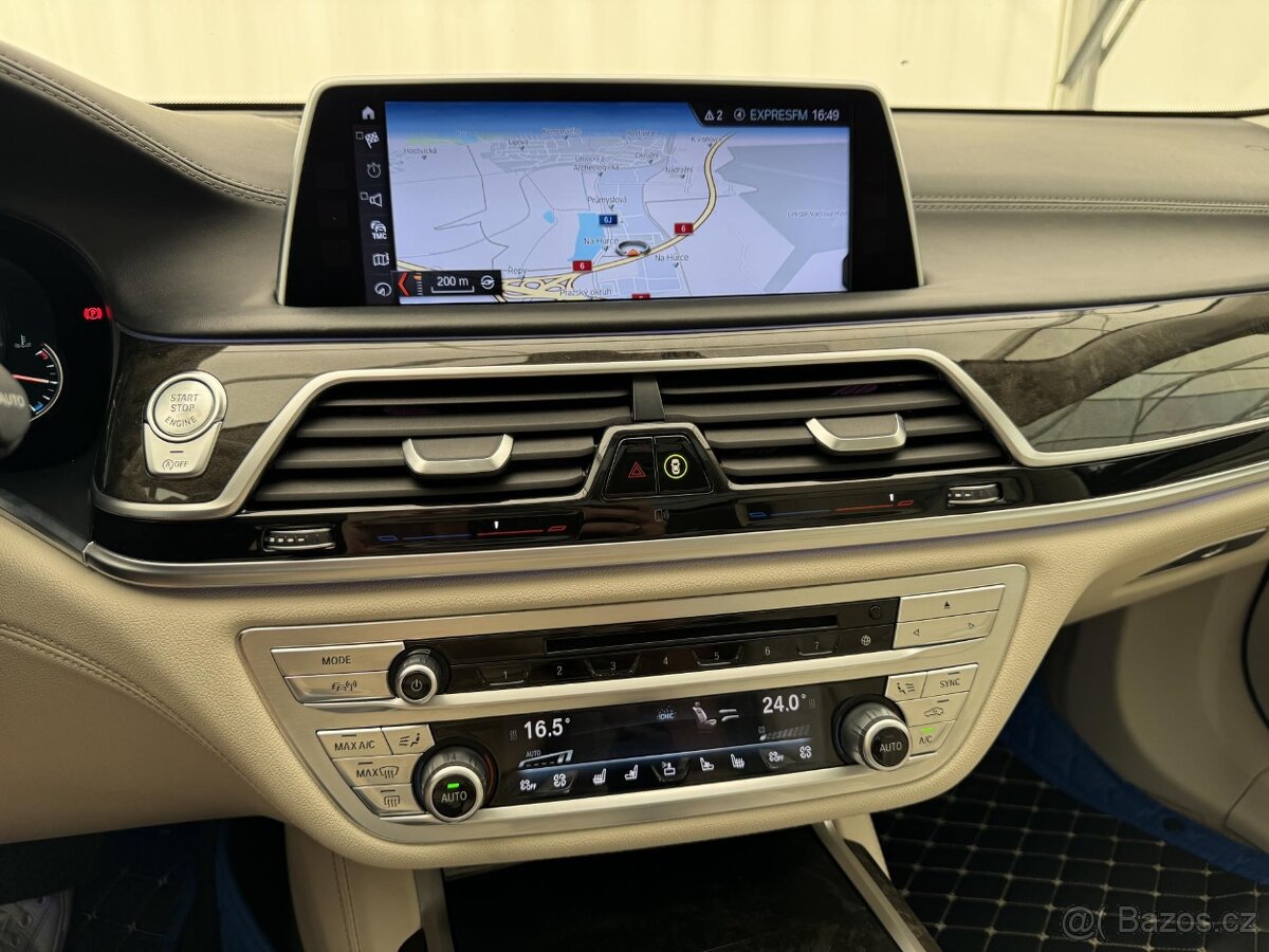 BMW Řada 7, 750iL V8 4-mistna 4x4 CZ - 14