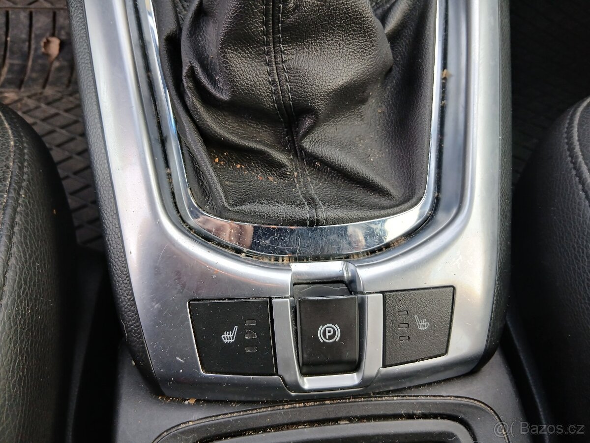 Opel Antara, 2.2 CDTI, 4x4, tažné, Cosmo - 14