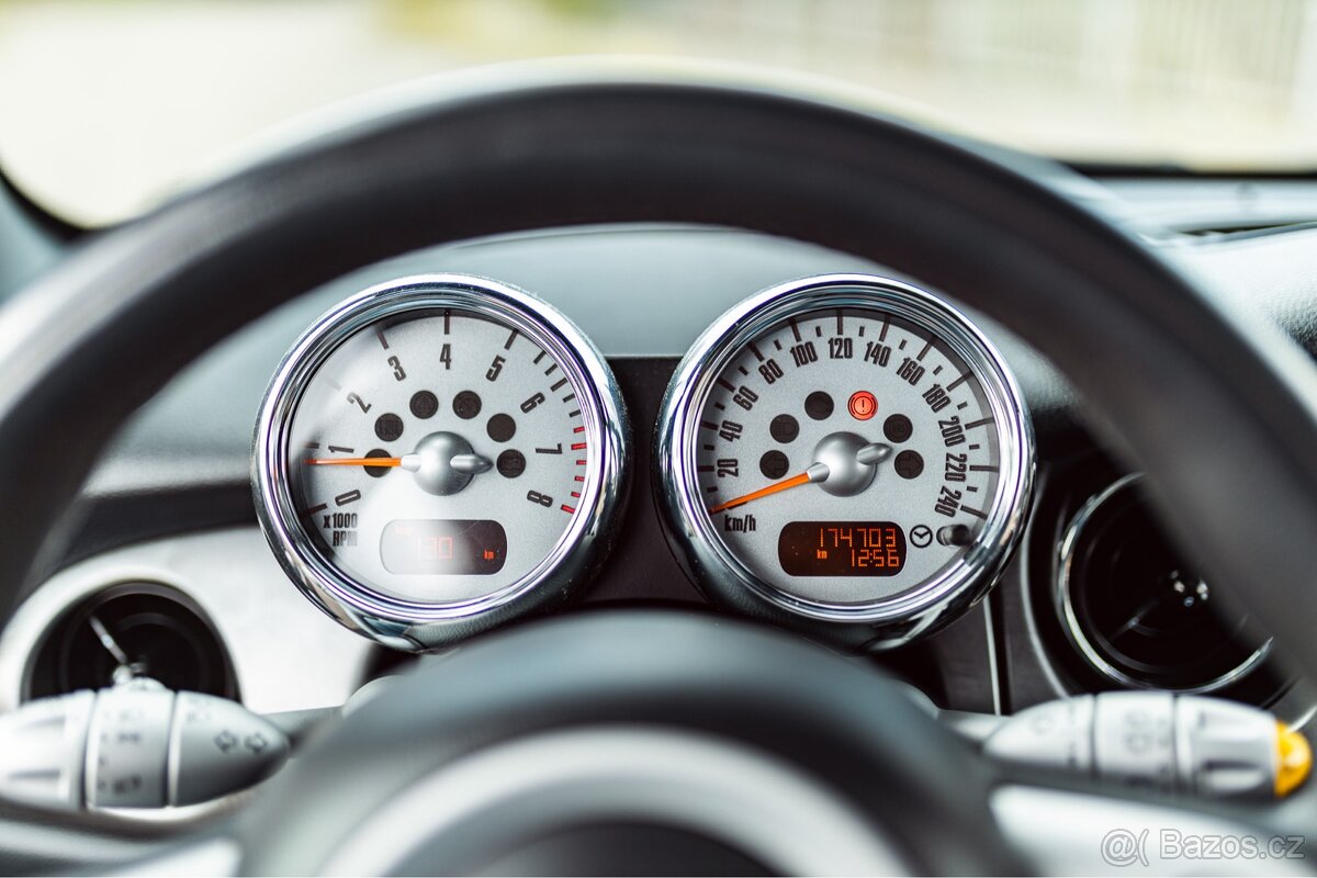 Mini Cooper S JCW R53 - 14