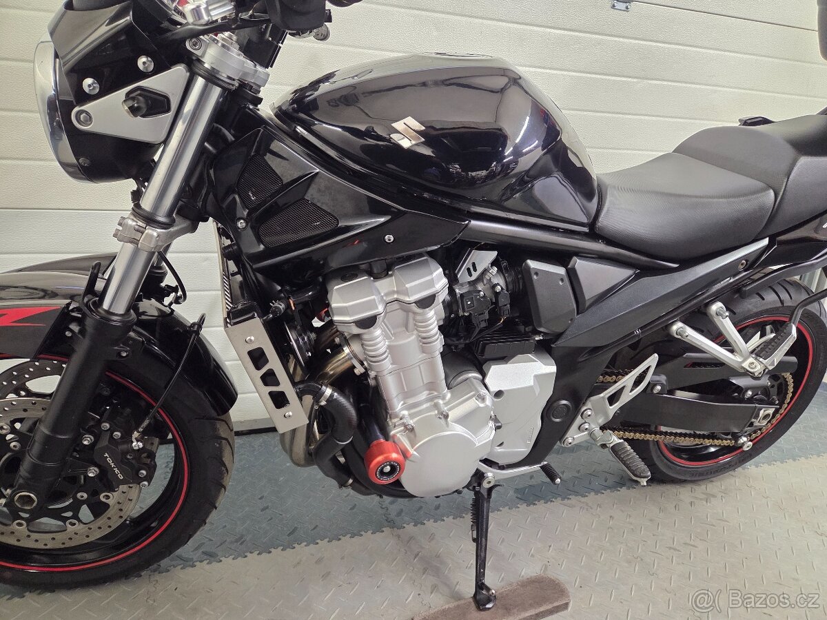 Suzuki GSF 1250 Bandit - 14