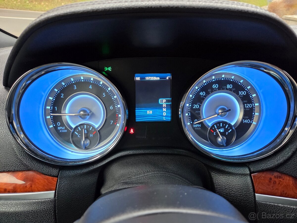 Chrysler 300C, 3.6i V6 Automat - 14