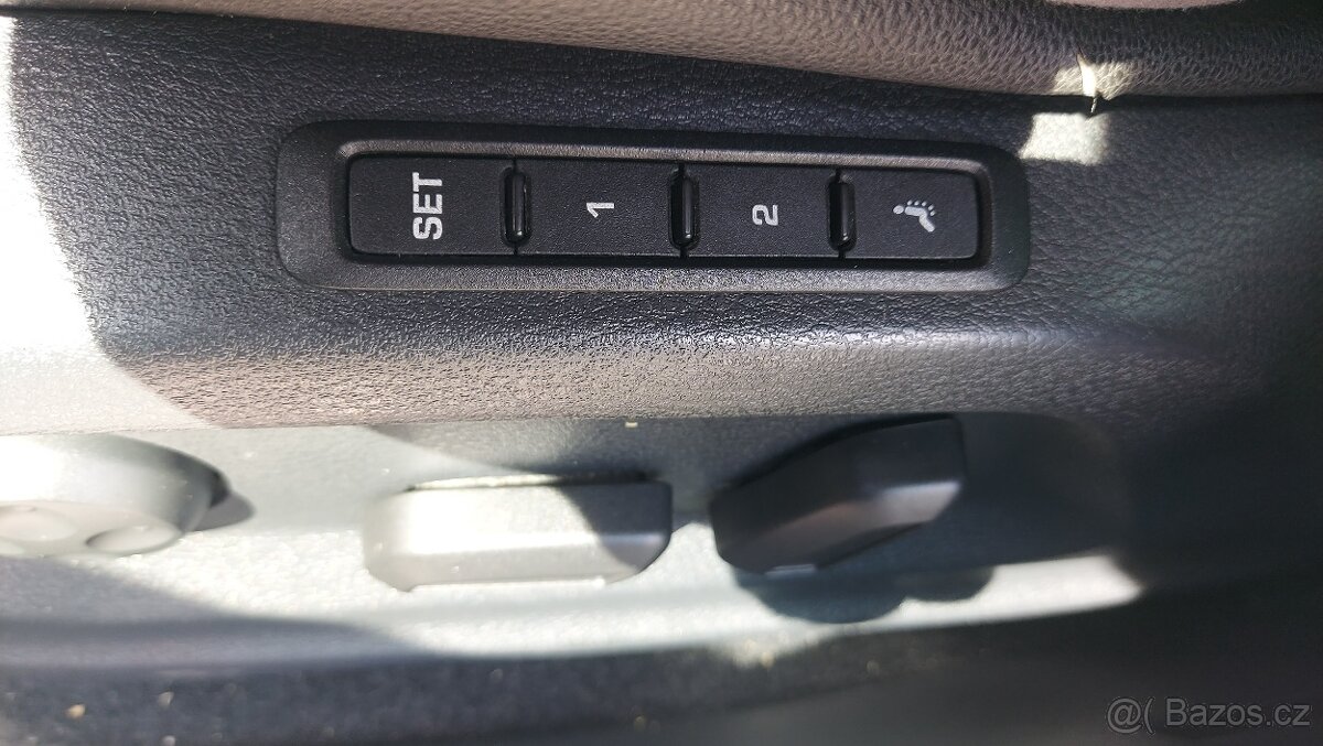 Sharan 4motion 2017 DSG 7MIST xenon Highline - 14