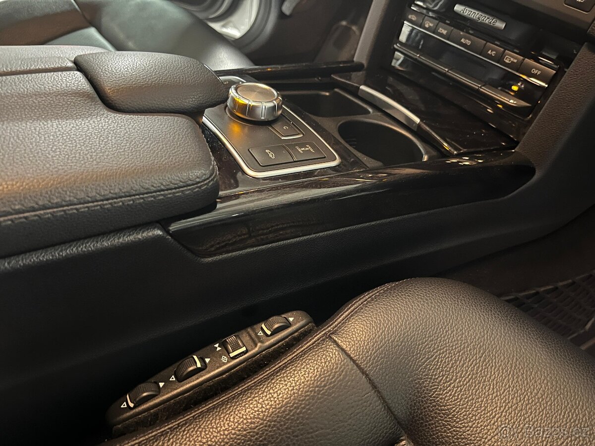 Mercedes Benz E 250 CDI - SLEVA - 14