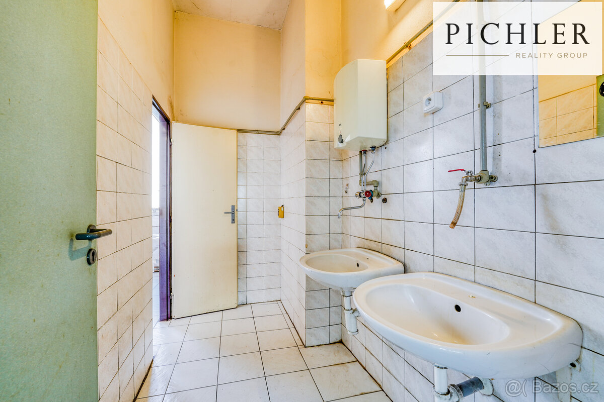Pronájem obchodního prostoru - až 650 m², Plzeň - 14