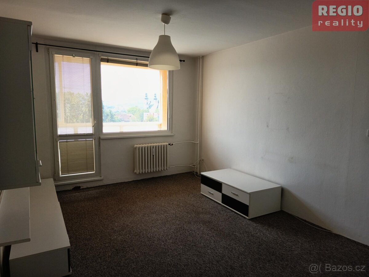 REZERVOVÁNO - Pronájem velmi pěkného bytu s balkonem ve Frýd - 14