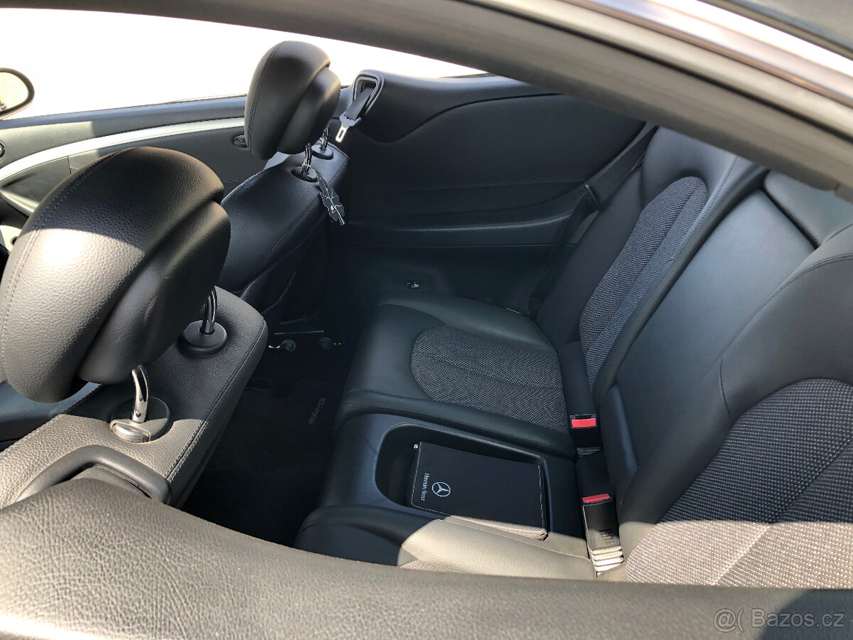 Mercedes Benz CLK 220 CDI W209 AMG Avantgarde - 14