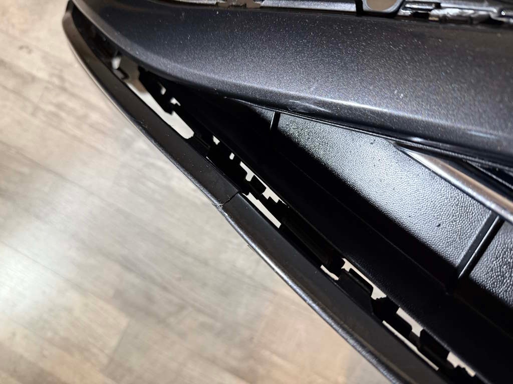 VW PASSAT B8 FACELIFT - náraznik 4xPDC - LB7R - 3G0807221E - 14