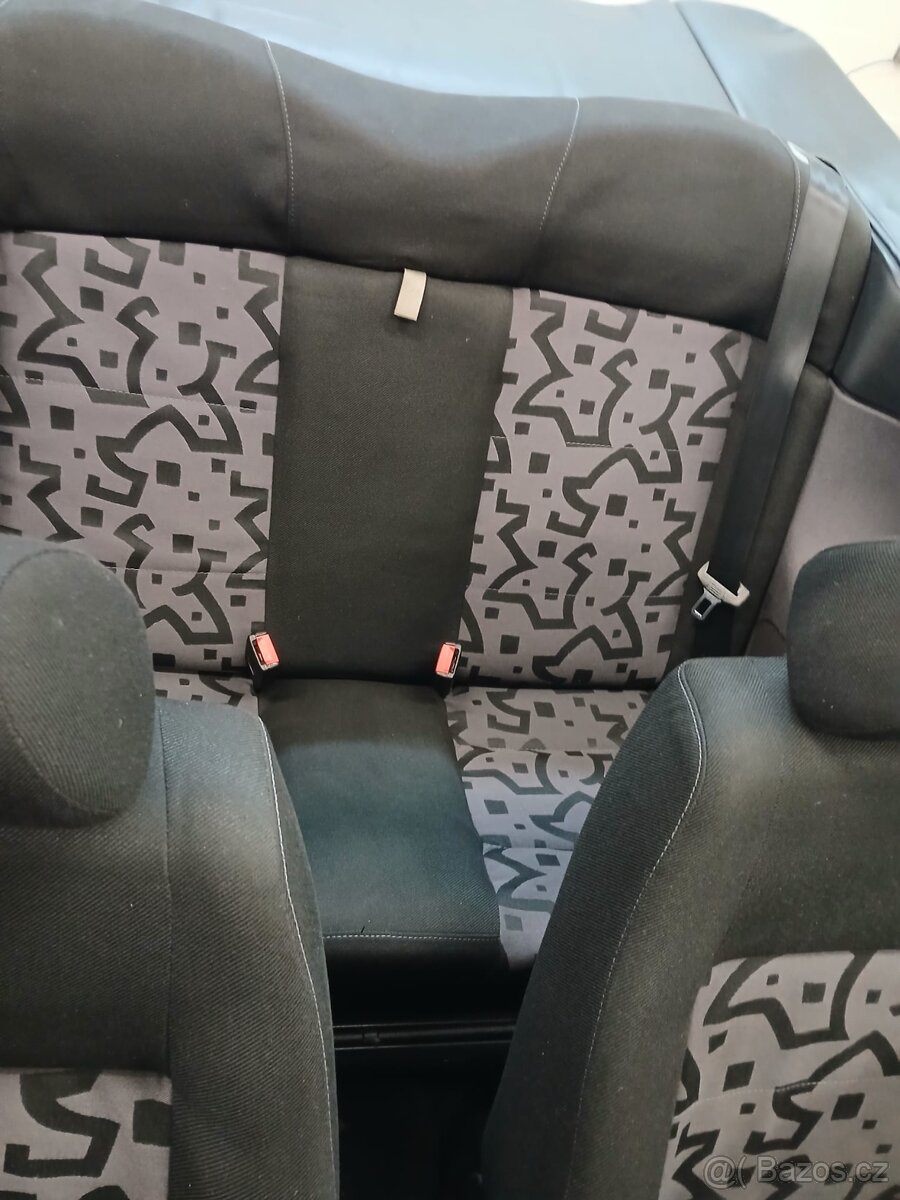 Volkswagen GOLF IV Cabrio - 14