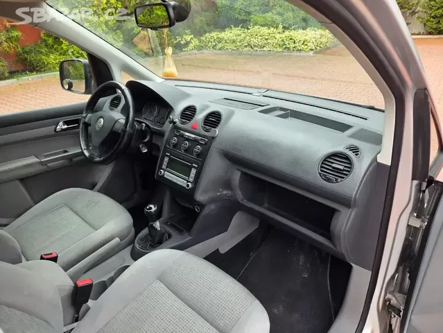 VW Caddy 1.9TDI 77kW 2009,tažné,bez koroze,serviska - 14