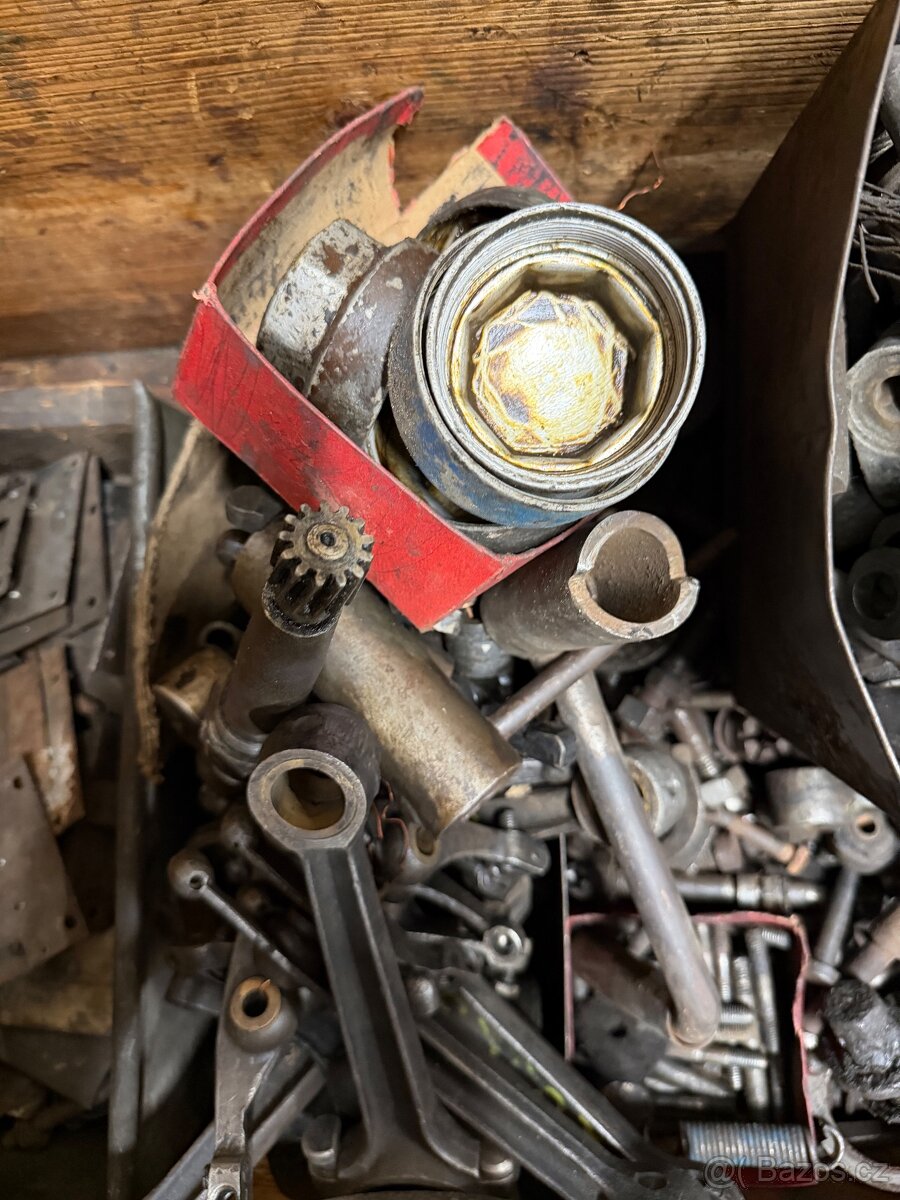 Tatra 11 a 12 dily - 14