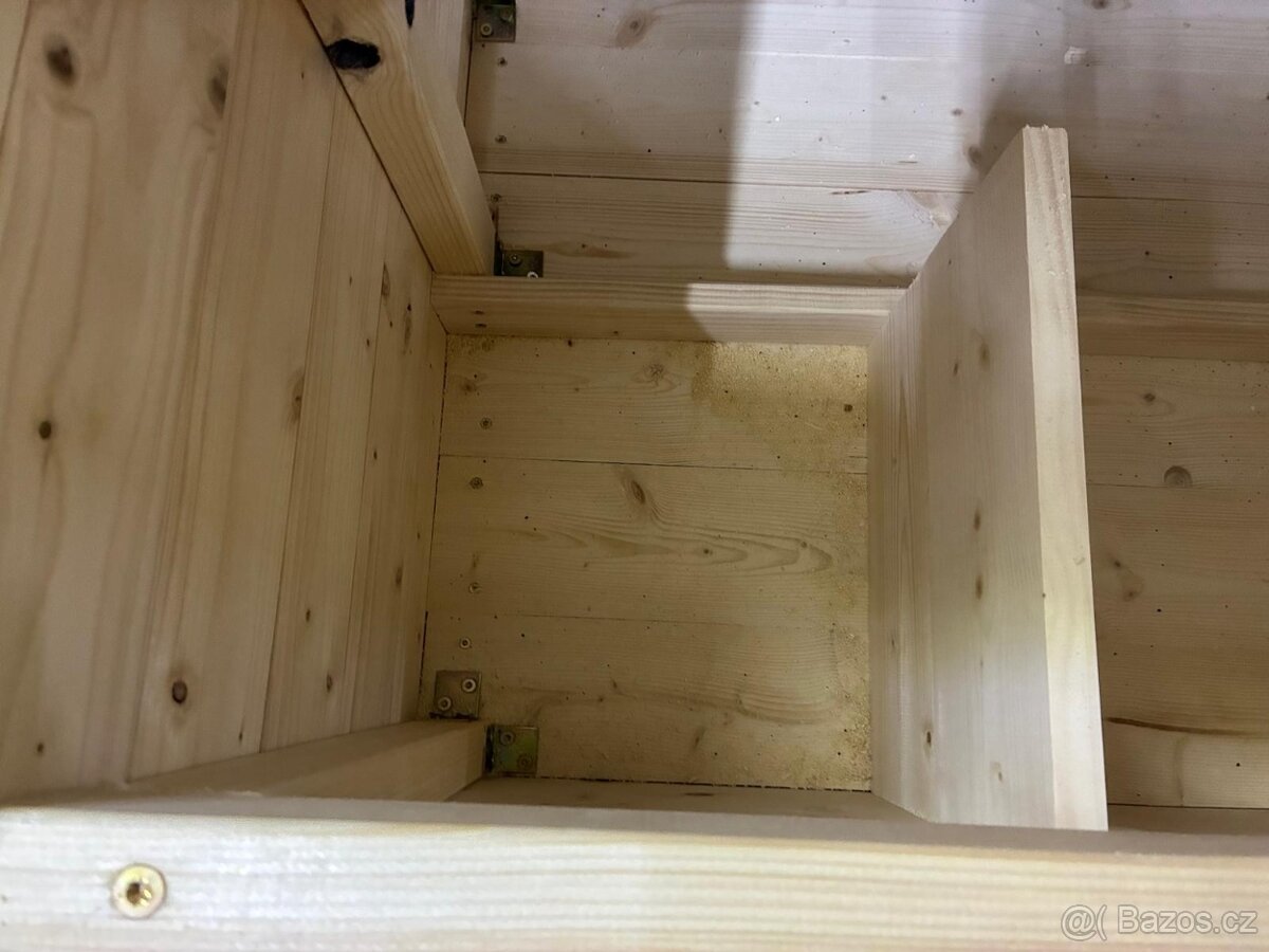 Kurník pro 10-12 slepic - 14