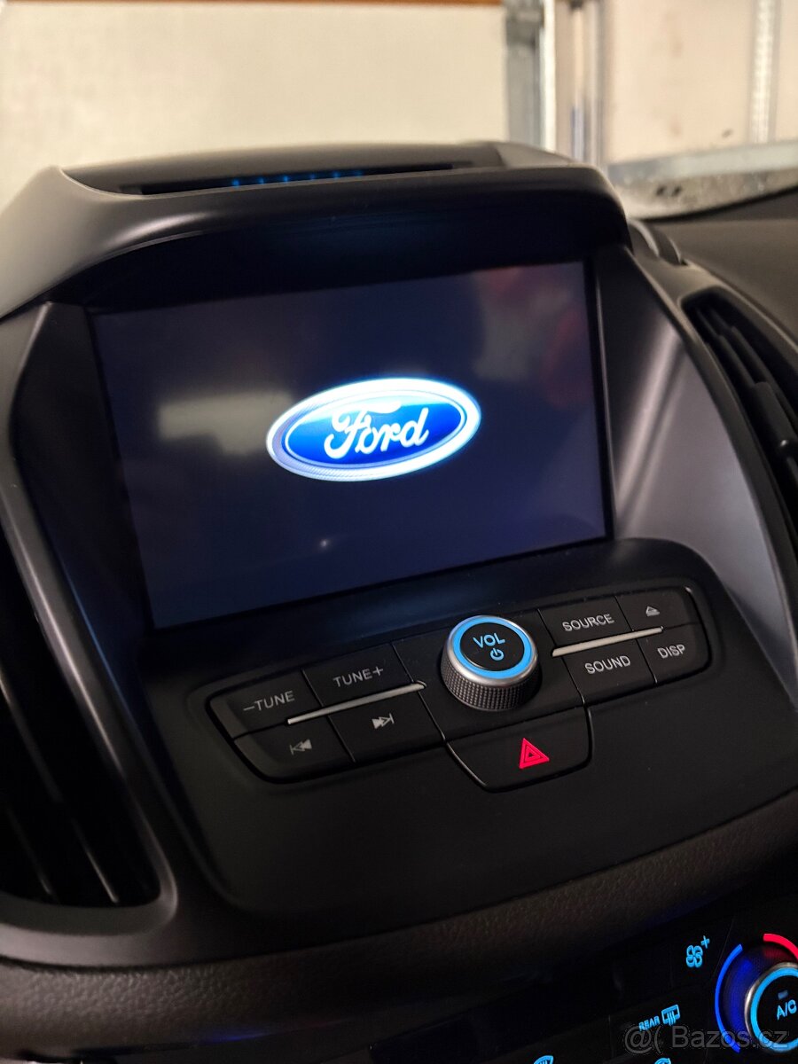 FORD KUGA 2.0TDCI 110KW COOL & CONNECT 91 tis. Km, 2017 - 14