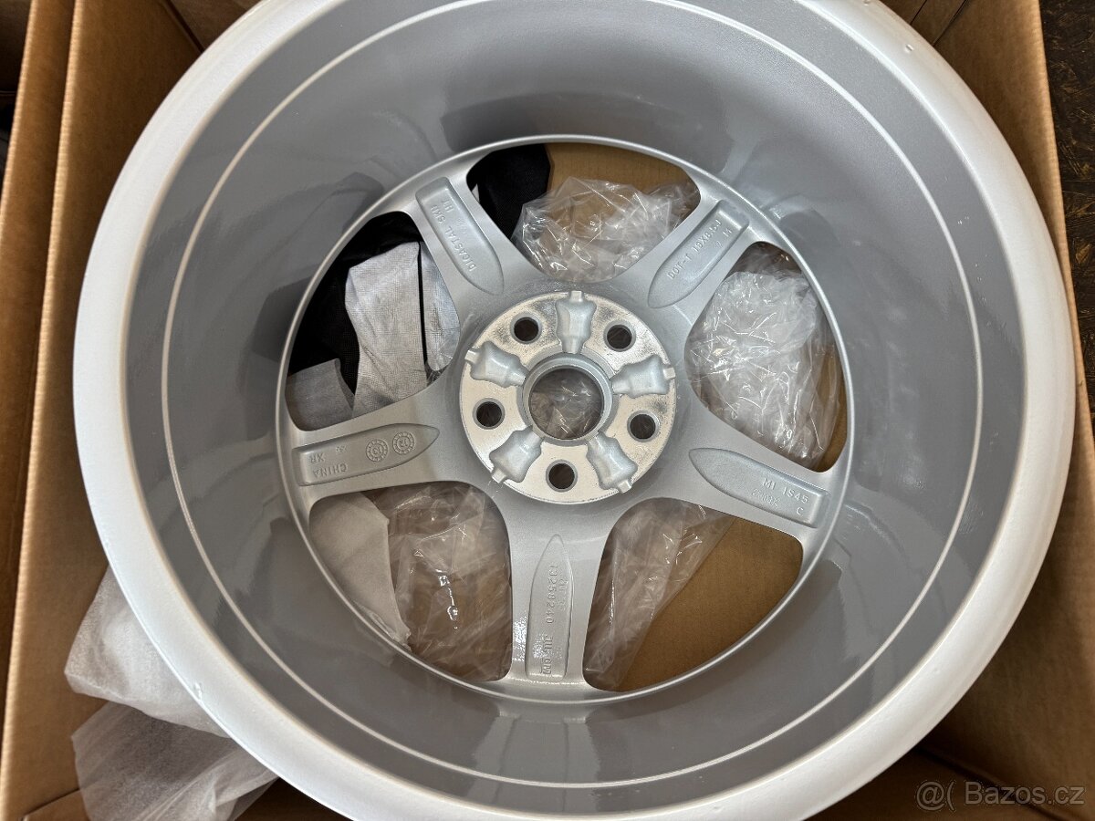 ORIGINÁLNÍ ALU KOLA OPEL INSIGNIA 19x8.5J 1325840 5X120 67,1 - 14