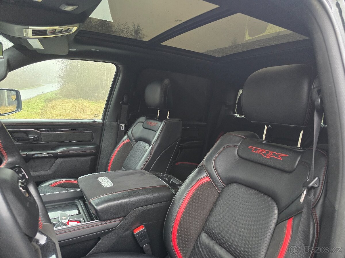 Dodge Ram, TRX 6,2, NEBOURANÉ, DPH, MAX VÝBAVA - 14