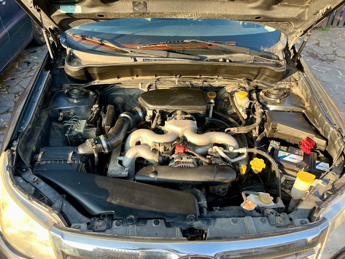 Subaru Forester 2.0 BENZÍN, 168 000 km, 2008, nová STK - 14