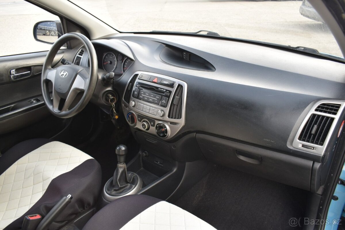 Hyundai i20 1.2i/2014/186TKM/ČR/KLIMA/ - 14