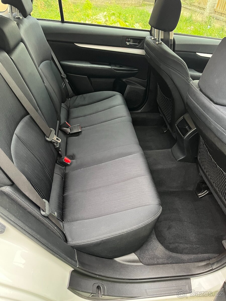 Subaru Legacy 2.5 benzin - 14
