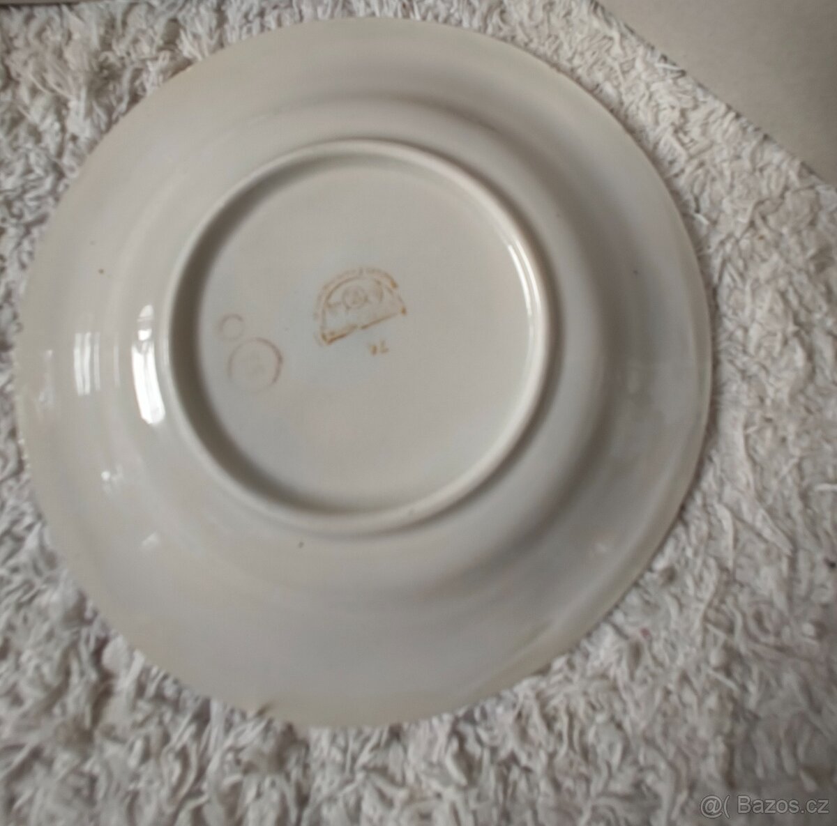 Talířky různé - 14