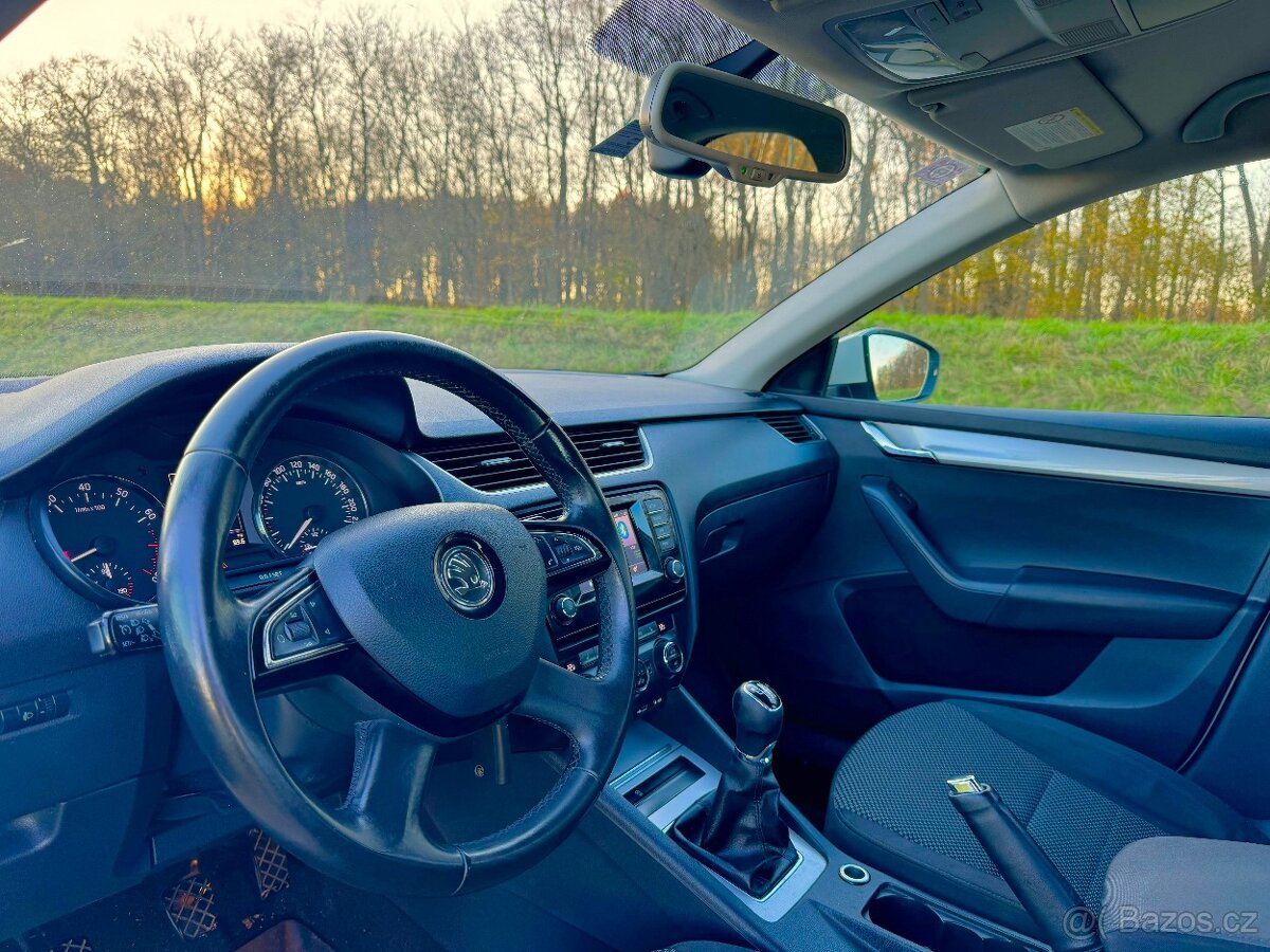 Škoda Octavia III 1.2 TSI 77kW Elegance - 14