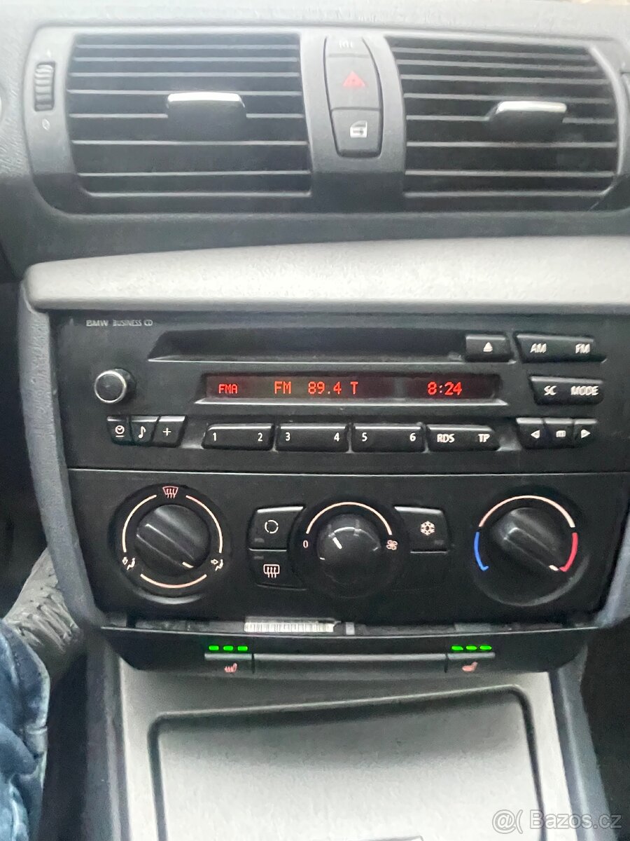 Prodám BMW 118i E87,výkon 95 kW, 300tkm 2005,STK do 8/2027 - 14