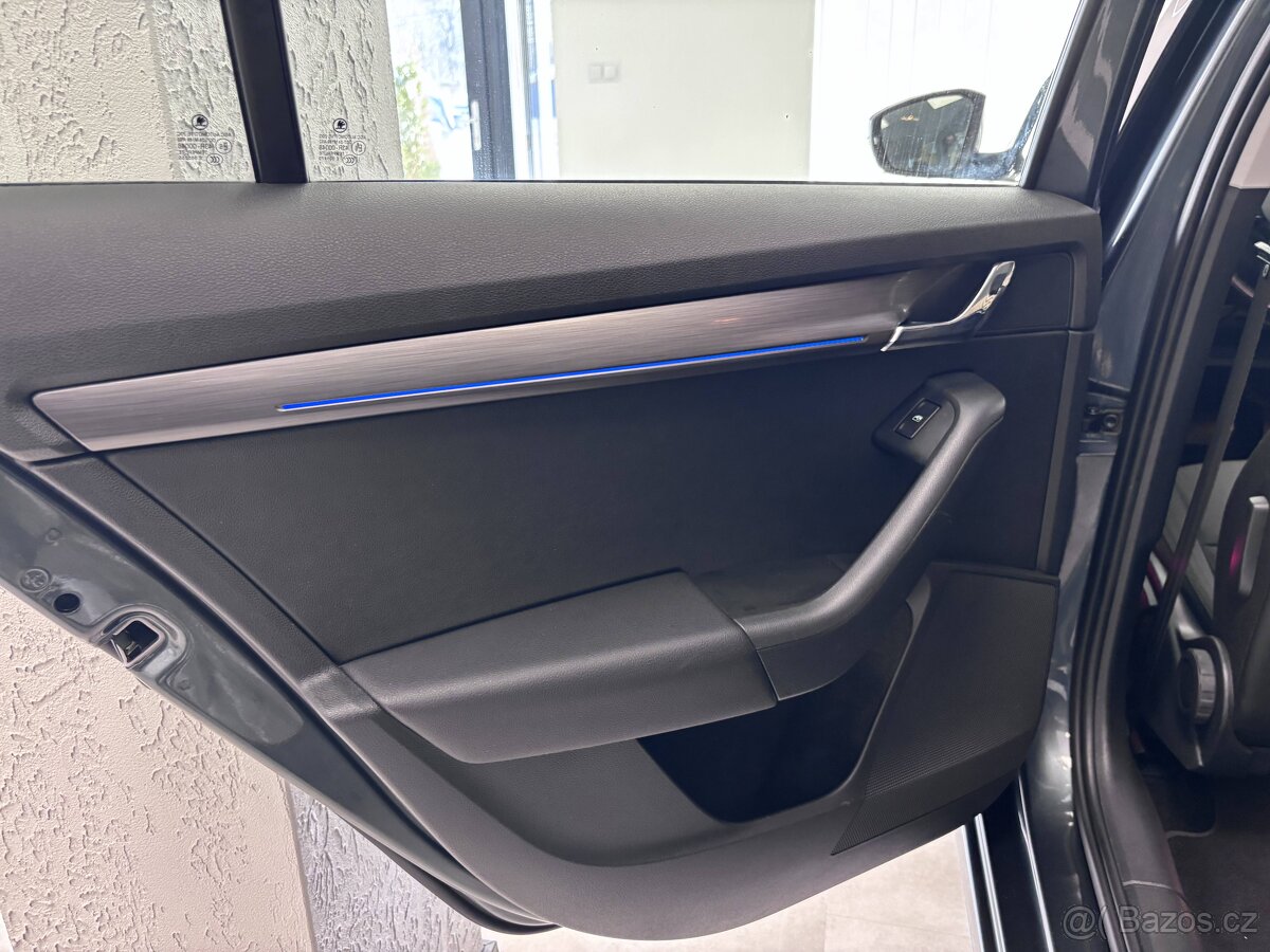 Škoda Octavia 1,6 TDI ELEGANCE - 14